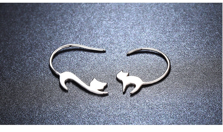 925 Sterling Silver Lovely Cat Stud Earrings FIE073