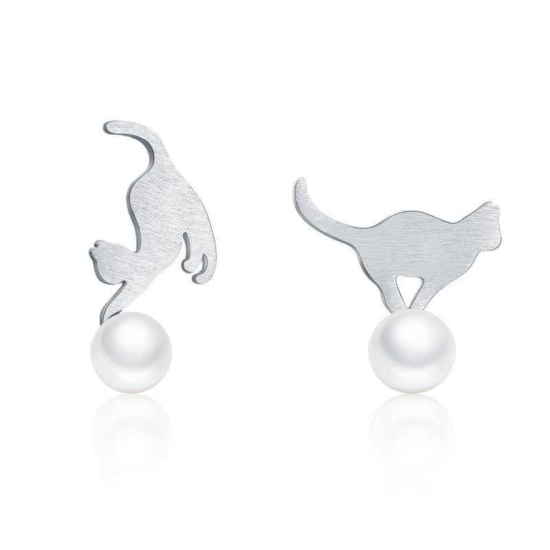 925 Sterling Silver Lovely Cat Stud Earrings FIE073